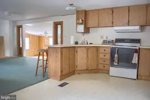 435 Neitz Valley Rd, Selinsgrove, PA 17870 - Photo 3