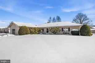 610 E Market St, Beavertown, PA 17813 - Photo 39