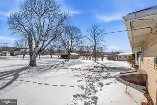 610 E Market St, Beavertown, PA 17813 - Photo 33