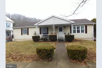 27 West Specht Street, McClure, PA 17841 - Photo 1