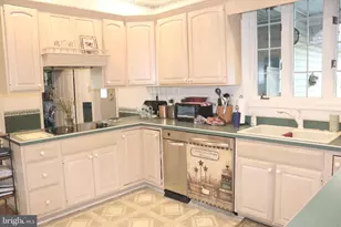 620 Stonebridge Dr, Selinsgrove, PA 17870 - Photo 3