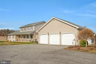 1105 Red Hill Rd, Port Trevorton, PA 17864 - Photo 13