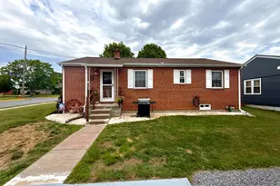 714 10th St, Selinsgrove, PA 17870 - Photo 3
