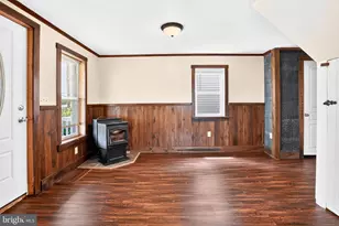 1660 Main St, Port Trevorton, PA 17864 - Photo 13