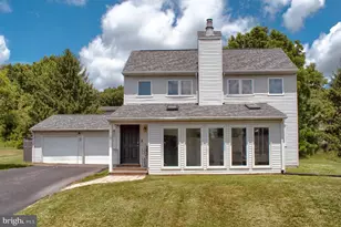 4 Lost Creek Dr, Selinsgrove, PA 17870 - Photo 1
