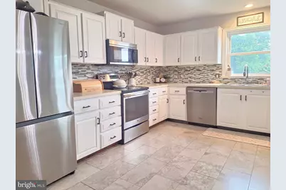 4 Lost Creek Drive, Selinsgrove, PA 17870 - Photo 3