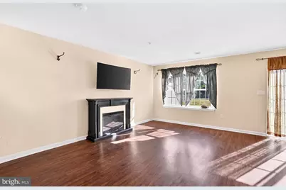 175 N Oakwood, Selinsgrove, PA 17870 - Photo 9