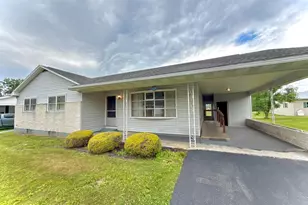 124 Vine St, Middleburg, PA 17842 - Photo 5