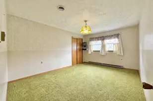 124 Vine St, Middleburg, PA 17842 - Photo 23