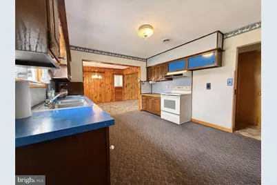 124 Vine Street, Middleburg, PA 17842 - Photo 13