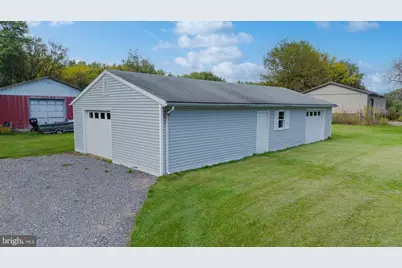 8842 S Susquehanna Trl, Port Trevorton, PA 17864 - Photo 11