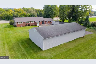 8842 S Susquehanna Trl, Port Trevorton, PA 17864 - Photo 7
