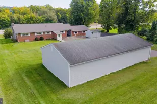 8842 S Susquehanna Trail, Port Trevorton, PA 17864 - Photo 7