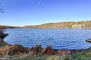 1212 Acacia, Hawley, PA 18438 - Photo 73