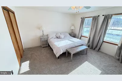 48 Yarnes Rd, Waymart, PA 18472 - Photo 11