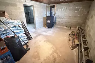 48 Yarnes Rd, Waymart, PA 18472 - Photo 15