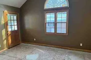 25 5th St, Hawley, PA 18428 - Photo 9