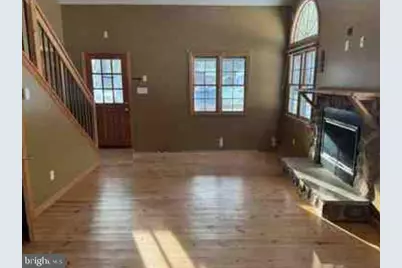 25 5th Street, Hawley, PA 18428 - Photo 5