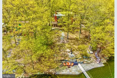 84 Lakeview Dr, Lakeville, PA 18438 - Photo 3