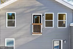 1073 West Side Dr, South Sterling, PA 18445 - Photo 13