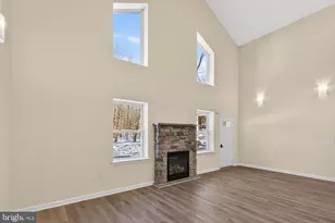 1073 West Side Dr, South Sterling, PA 18445 - Photo 33