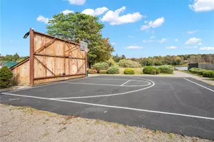 1073 West Side Dr, South Sterling, PA 18445 - Photo 89