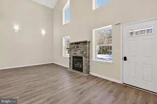 1073 West Side Dr, South Sterling, PA 18445 - Photo 27