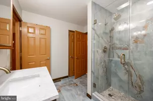 1212 Acacia, Hawley, PA 18438 - Photo 33