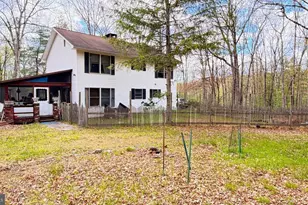 121 Ledgewood Drive, Hawley, PA 18428 - Photo 3