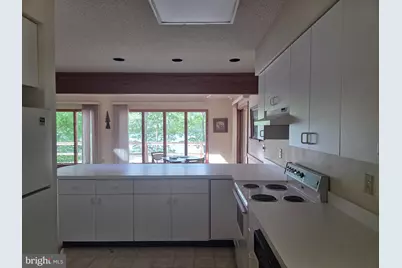 113 E Shore Drive E, Hawley, PA 18428 - Photo 11