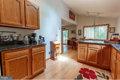 1006 Rolling Hills Drive, Lake Ariel, PA 18436 - Photo 7