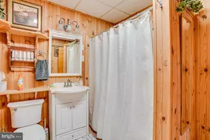 24 Lakeside Dr, Lakeville, PA 18438 - Photo 7
