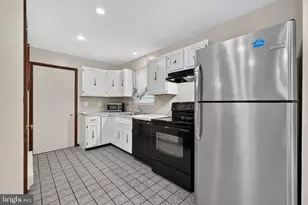 1060 Mohawk Trail, Gouldsboro, PA 18424 - Photo 9