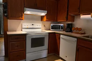 910 Maple Ave, Honesdale, PA 18431 - Photo 13