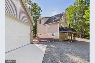 1008 Canoochee Court, Lake Ariel, PA 18436 - Photo 3