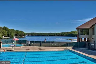 11 Meadow View Dr, Lake Ariel, PA 18436 - Photo 37