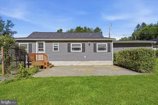 61E Lakeside Dr, Honesdale, PA 18431 - Photo 13