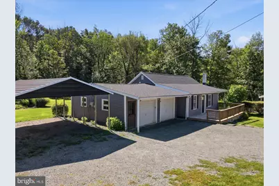 61E Lakeside Drive, Honesdale, PA 18431 - Photo 9