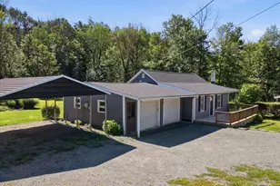 61E Lakeside Dr, Honesdale, PA 18431 - Photo 9