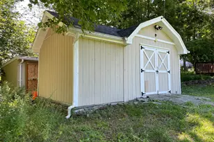 439 Butternut Rd, Newfoundland, PA 18445 - Photo 9