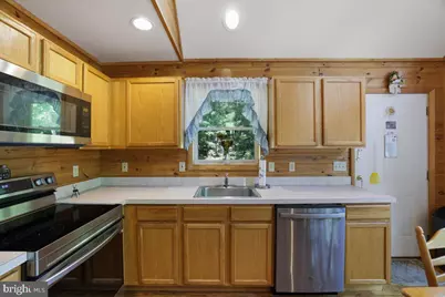 6 Lakeside Drive, Lakeville, PA 18438 - Photo 9