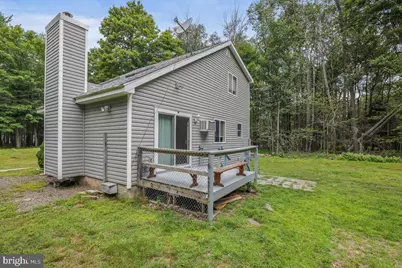1065 Breezewood Drive, Newfoundland, PA 18445 - Photo 7