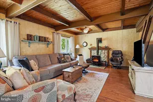 1458 Woodcrest Ln, Lake Ariel, PA 18436 - Photo 7