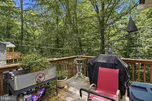 1458 Woodcrest Ln, Lake Ariel, PA 18436 - Photo 33