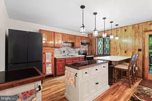 1022 Hilltop Dr, Newfoundland, PA 18445 - Photo 13