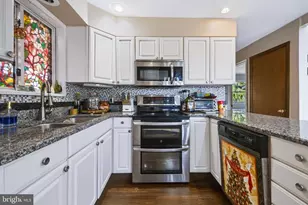 1605 Ridgeview Ct, Lake Ariel, PA 18436 - Photo 11