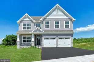 2600 Alperton Dr, York, PA 17402 - Photo 3