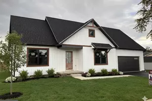 621 Spring Ave, Hanover, PA 17331 - Photo 1