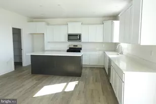 347 Steeple Vw Dr, Hanover, PA 17331 - Photo 27