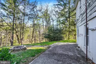 1322 Grove Ln, Seven Valleys, PA 17360 - Photo 15